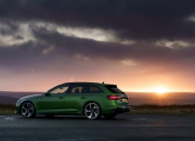 英雄联盟总决赛门票-当足球冲破绿茵，本泽马在F1街道赛之夜，如何成为方向盘上的独舞者