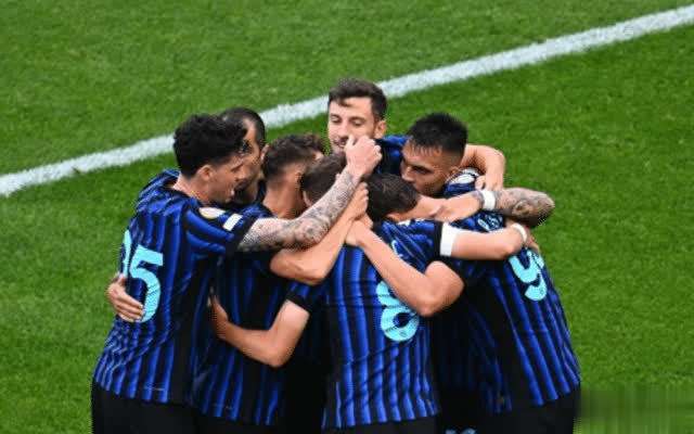 意甲球队训练积极备战赛季揭幕