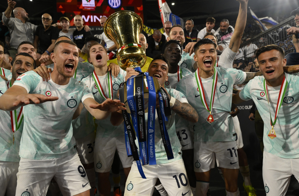 意大利队逆转击败威尔士队，取得关键胜利