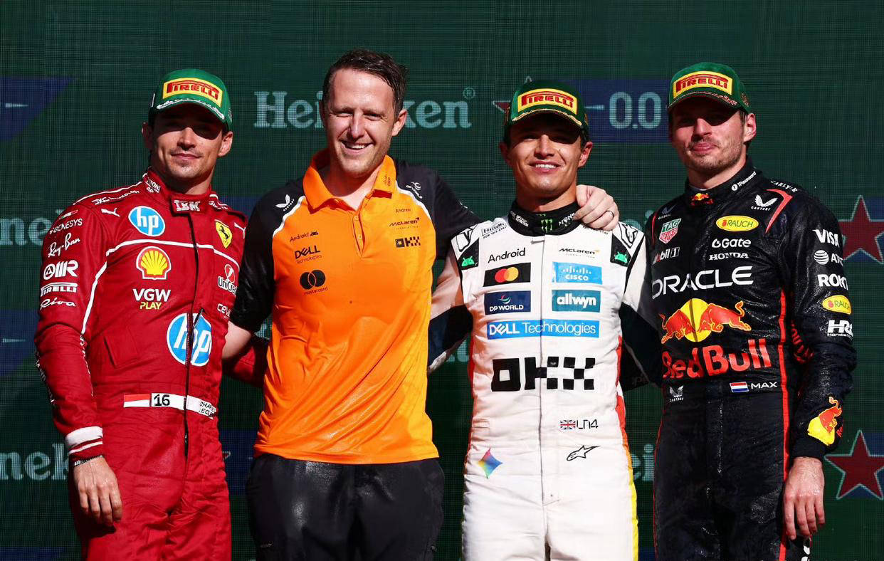 索伯车队完胜红牛车队，汉密尔顿扛起全队