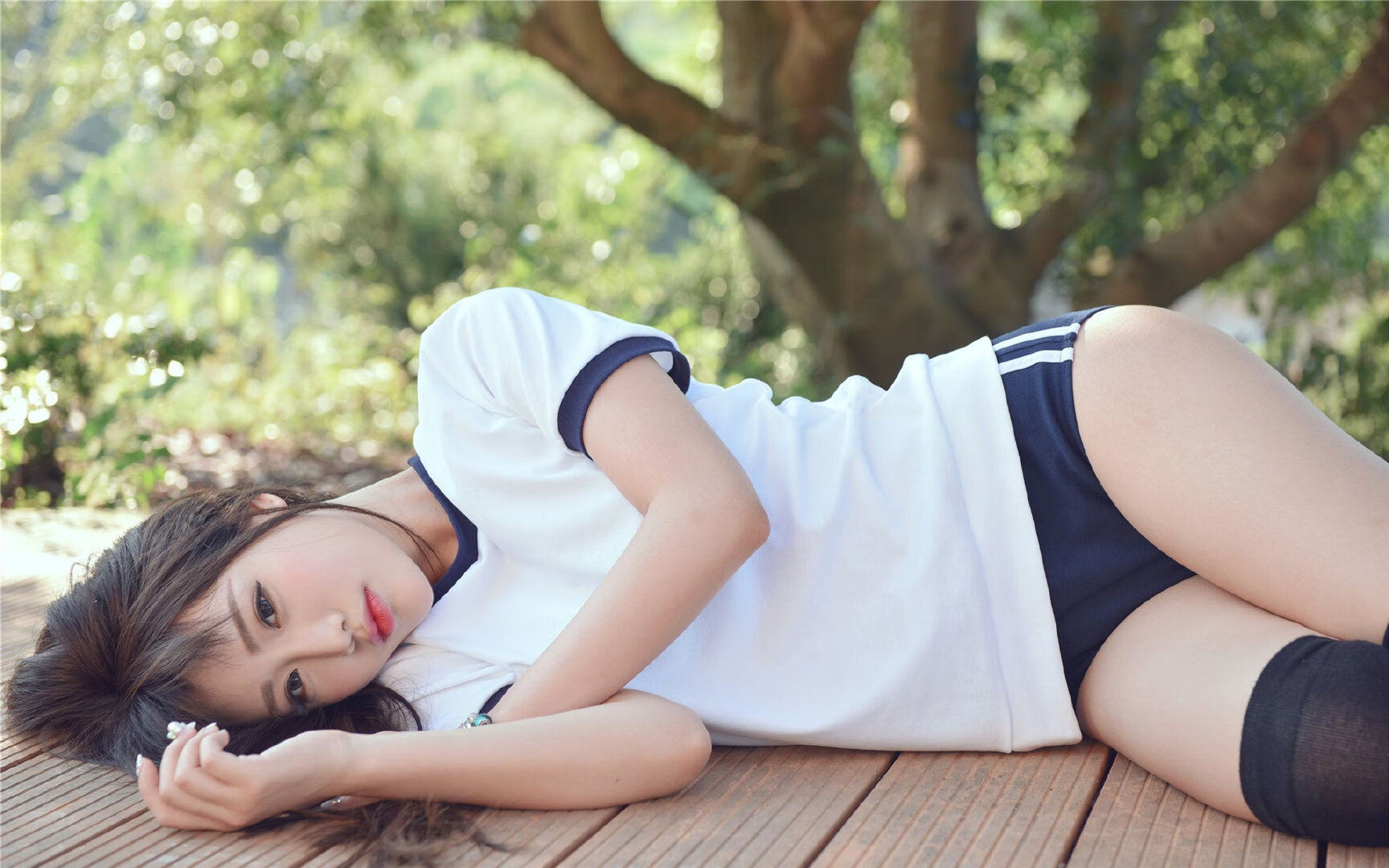 铁幕横亘，巨星光耀，当新疆式封锁遭遇浓眉的孤胆破局